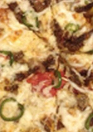 صورة لوصفة بيتزا بلحم الستيك