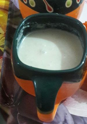 A picture of Pear and apple smoothie.
