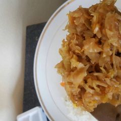 A picture of Fried cabbage.