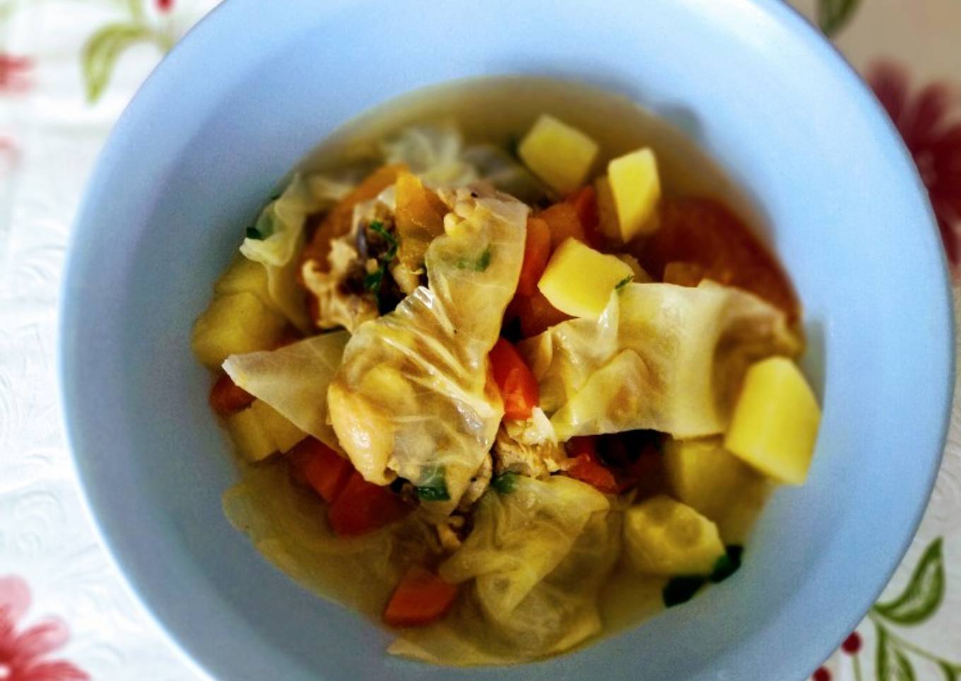 Sop ayam bening rumahan