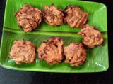 कांदा वडा (Kanda Vada Recipe In Marathi)
