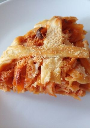 A picture of Timballo di pasta - pasta pie.