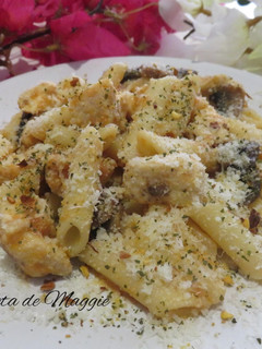 Una foto de Macarrones en salsa cremosa