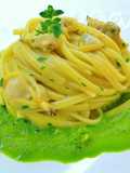 Linguine con vongole e cicoria