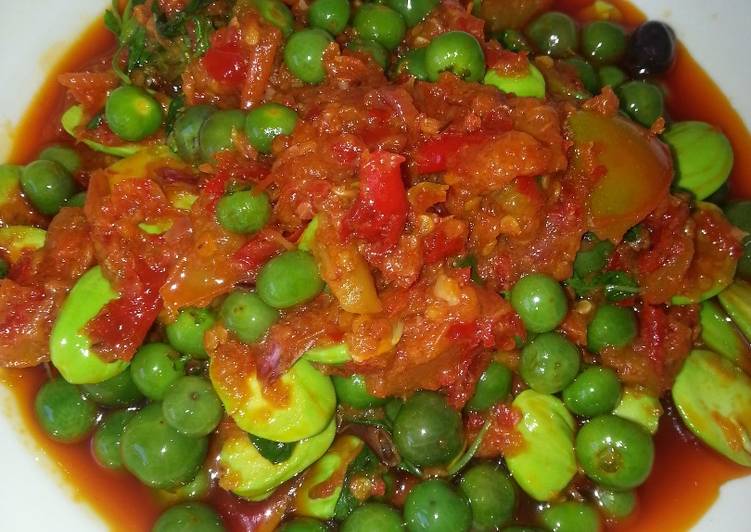 Langkah Mudah untuk Membuat Sambal Petai Leunca, Enak