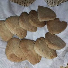 A picture of Slated jeera flavour cookies.