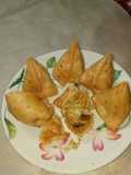 Dryfruits stuff mini samosa