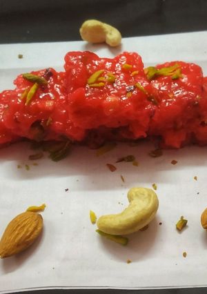 A picture of Bombay Halwa.