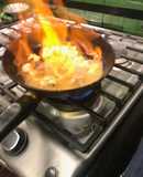 Camarones flameados al whisky