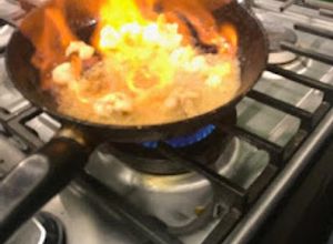 Una foto de Camarones flameados al whisky