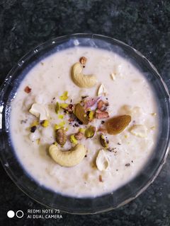 चावल की खीर (Chawal ki kheer recipe in hindi) रेसिपी मुख्य फोटो