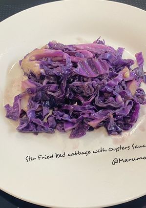 A picture of Stir Fried Red cabbage with Oysters Sauce.