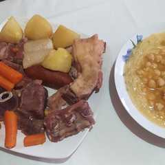 Una foto de Cocido