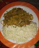 Carne encebollada