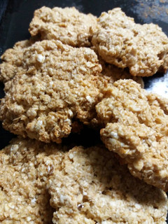 Una foto de Galletitas de avena, coco y miel