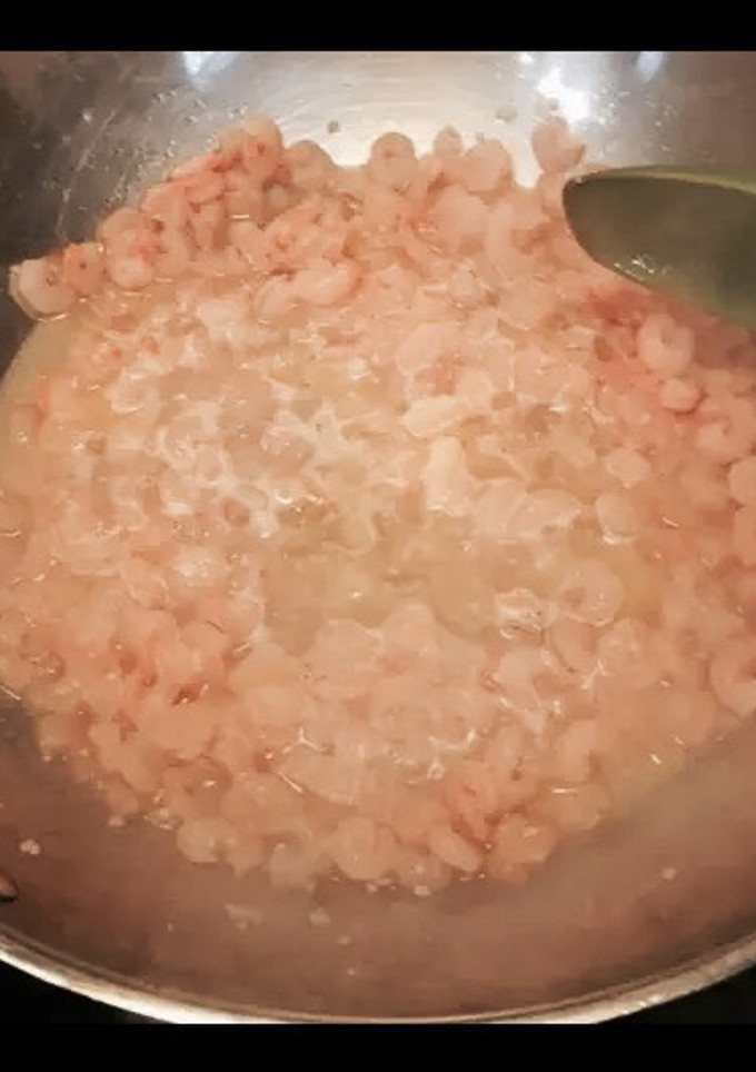 Una foto de Camarones al Limón y vegetales#semana santa