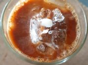 Una foto de leche de canela