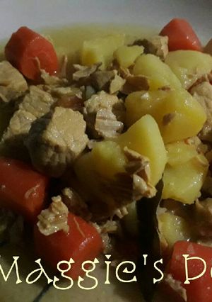 Una foto de Guiso de carne con patatas estilo andaluz