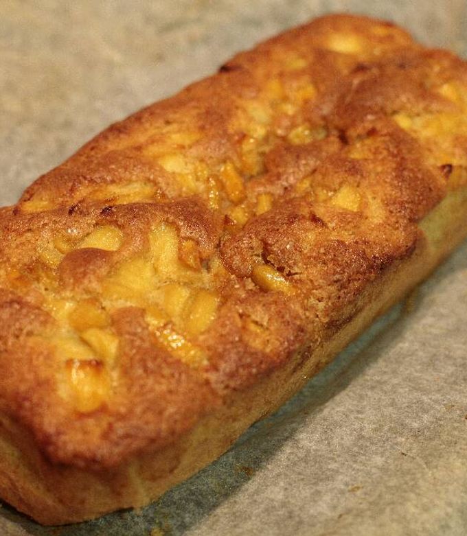 Foto principal de Bizcocho de manzana y canela riquísimo 🍎💞