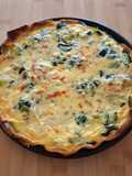 Quiche de salmón, calabacín y espinacas X