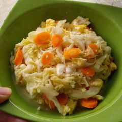 A picture of Stir Fried Cabbage, Carrots and Eggs.