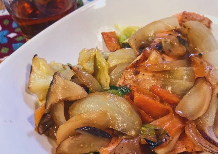 Recipe of Yummy Pan-Seared Salmon Fillets with Miso Sauce (Chan-Chan Yaki)