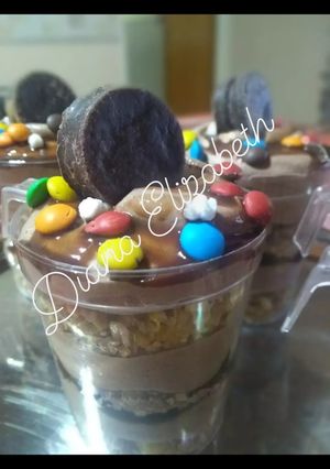 Una foto de Manjar mousse Daisy.👩🏼‍🍳