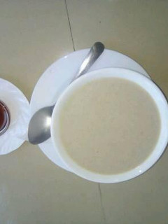 A picture of Ground nuts, Cassava, Yam and Arrow root 'soup' porridge.