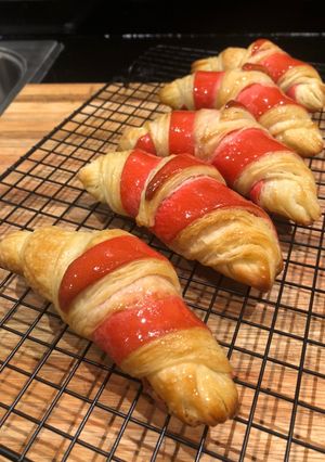 Una foto de Croissant Sakura (o de colores)