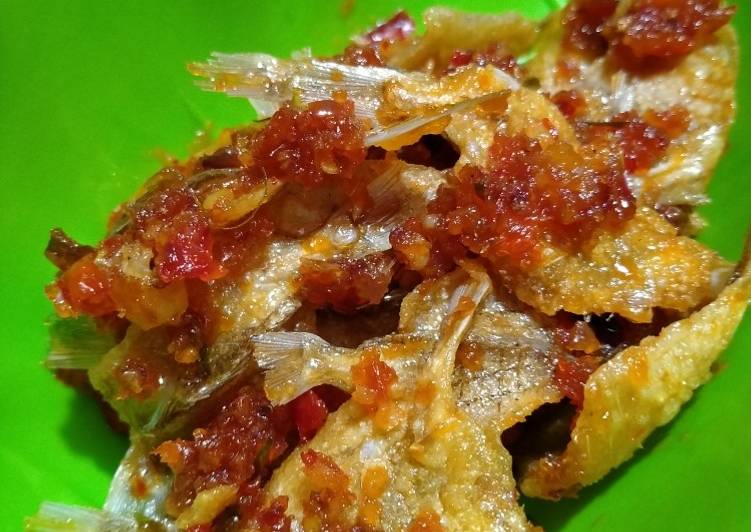 Siap Saji 94. Balado ikan asin kipas Ala Rumahan