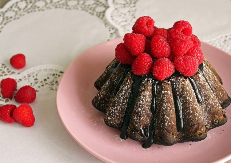 Step-by-Step Guide to Make Perfect Budt Cake lamponi e cioccolato
