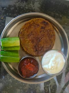 ઢેબરા(dhebra recipe in Gujarati) રેસીપી મુખ્ય ફોટો