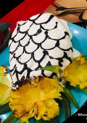 A picture of Whosayna’s Pineapple Cake.