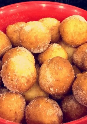 صورة لوصفة لقيمات بالجبن بدون مواد سائله 😍