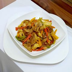 A picture of Shredded chicken sauce.