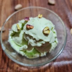 A picture of Pistachio ice-cream.