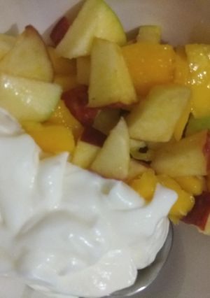 A picture of Fruit Salad.