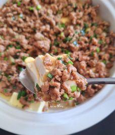 trứng thịt băm đậu hũ