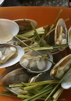 Hình của món Ngao 2 cồi hấp xả đêm cuối tuần.