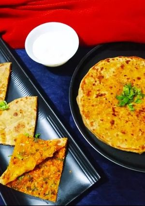 A picture of Sattu paratha.
