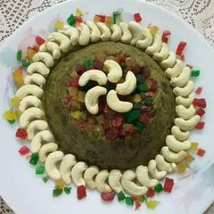 A picture of Sabut moong daal ka halwa palak ke sath.