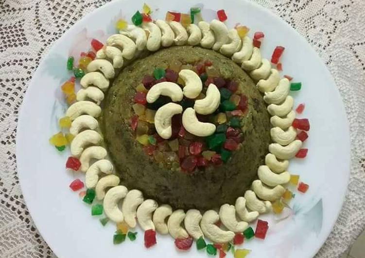 Recipe: Tasty Sabut moong daal ka halwa palak ke sath