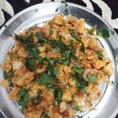 A picture of Fried idli.