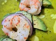 Una foto de cebollino cilantro