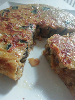 Una foto de Tortilla de berenjena