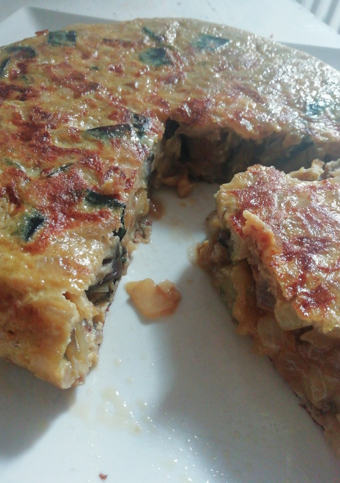 Una foto de Tortilla de berenjena