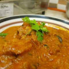 A picture of Butter chicken.