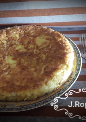 Una foto de 🇪🇸Tortilla Española🇪🇸