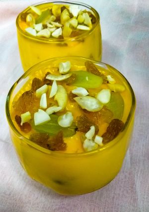 ফ্রুট কাস্টার্ড (fruit custard recipe in Bengali) রেসিপির প্রধান ছবি