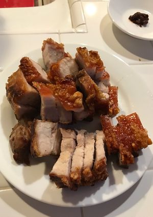 Hình của món Thịt Heo Quay.
